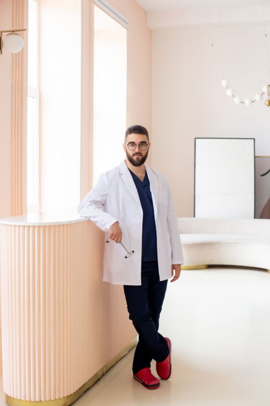 Медичний халат-піджак 206 колір білий